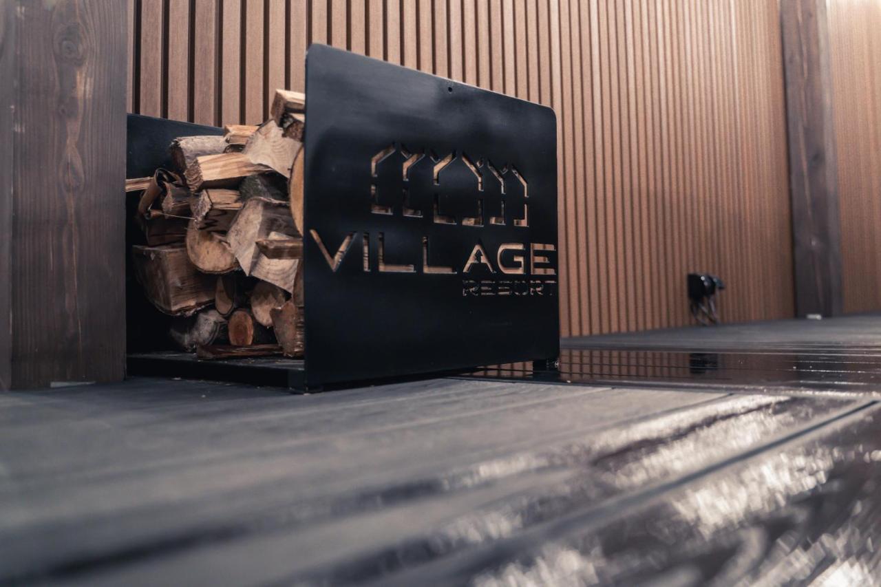 Village Resort Sauna & Jacuzzi & Netflix Tworkowa Esterno foto
