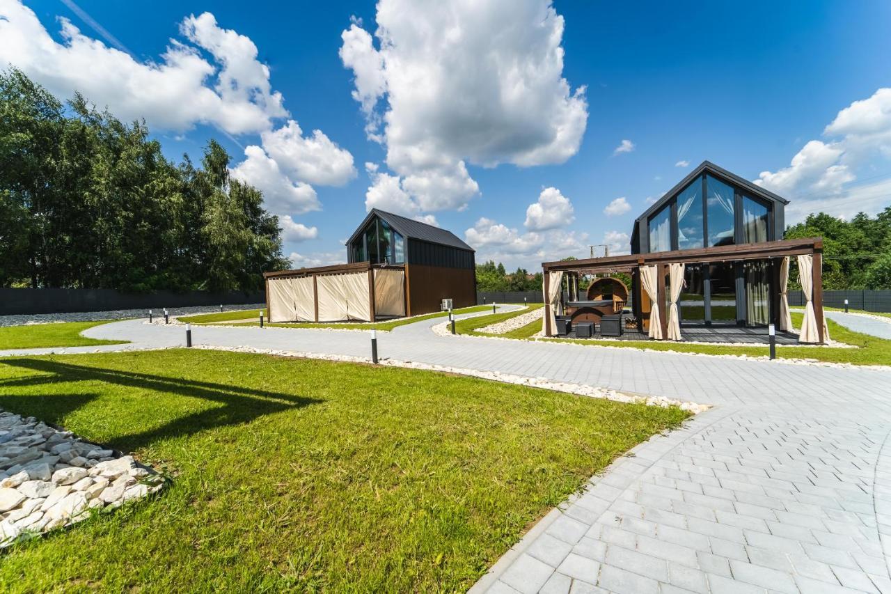 Village Resort Sauna & Jacuzzi & Netflix Tworkowa Esterno foto